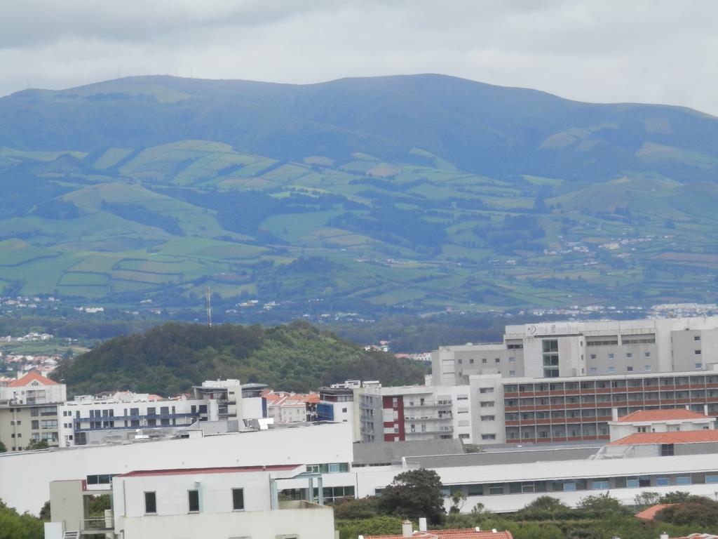 Al - Apartamento Bairros Novos 24 Ponta Delgada Cameră foto